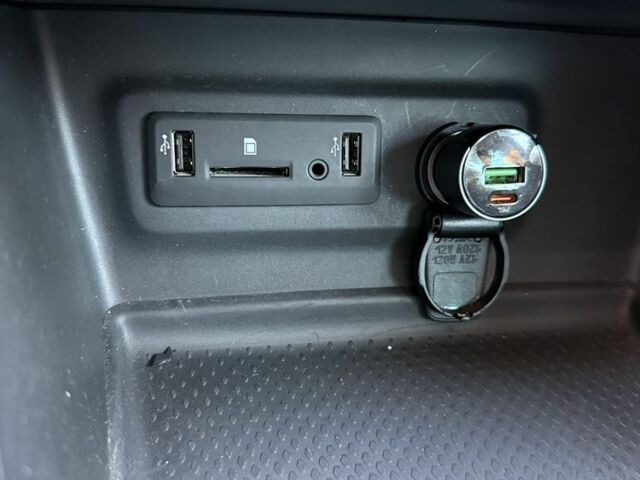 Синій Рено Меган, об'ємом двигуна 1.5 л та пробігом 200 тис. км за 15000 $, фото 12 на Automoto.ua