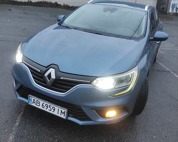 Синій Рено Меган, об'ємом двигуна 1.46 л та пробігом 179 тис. км за 14200 $, фото 4 на Automoto.ua
