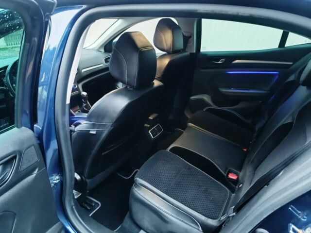 Синий Рено Меган, объемом двигателя 1.5 л и пробегом 39 тыс. км за 12000 $, фото 9 на Automoto.ua