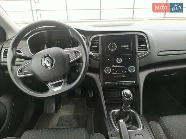 Синий Рено Меган, объемом двигателя 1.46 л и пробегом 278 тыс. км за 10800 $, фото 10 на Automoto.ua