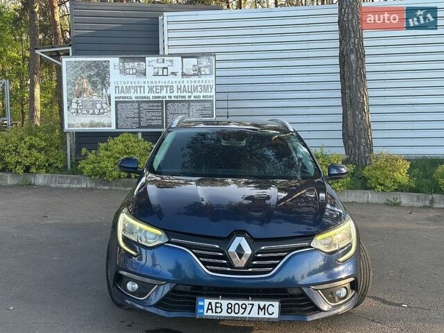 Синий Рено Меган, объемом двигателя 1.46 л и пробегом 231 тыс. км за 11500 $, фото 4 на Automoto.ua