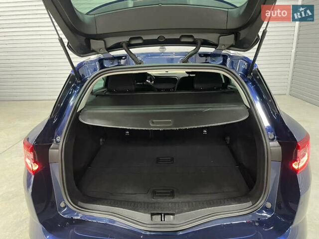 Синій Рено Меган, об'ємом двигуна 1.46 л та пробігом 249 тис. км за 12990 $, фото 39 на Automoto.ua