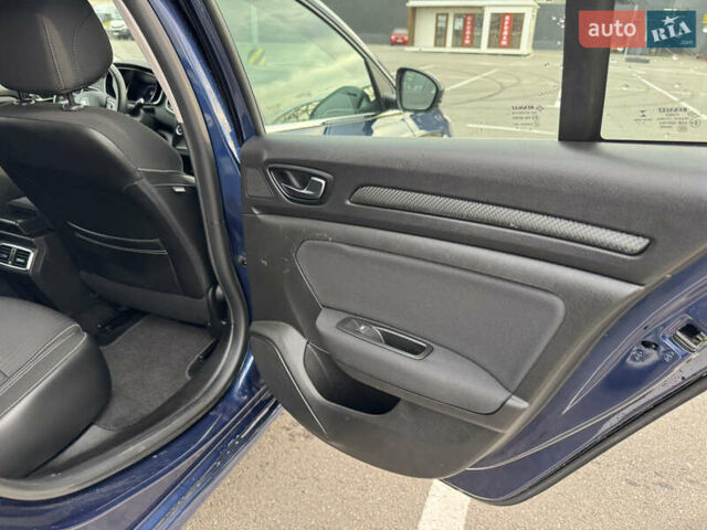 Синий Рено Меган, объемом двигателя 1.5 л и пробегом 195 тыс. км за 12800 $, фото 26 на Automoto.ua