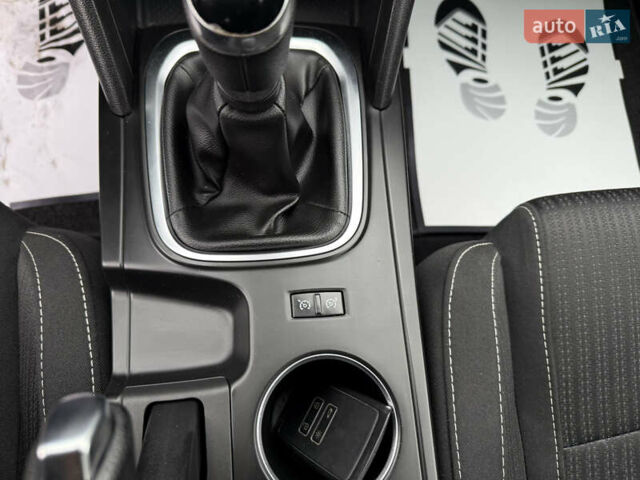 Синий Рено Меган, объемом двигателя 1.5 л и пробегом 226 тыс. км за 13200 $, фото 22 на Automoto.ua