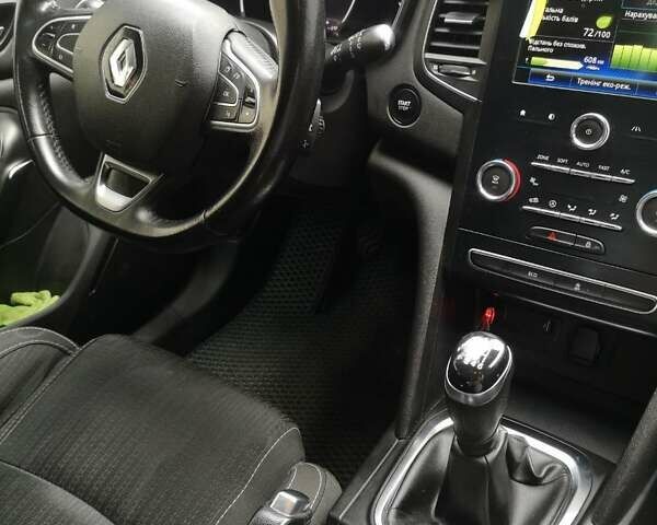 Синий Рено Меган, объемом двигателя 1.46 л и пробегом 165 тыс. км за 12000 $, фото 9 на Automoto.ua