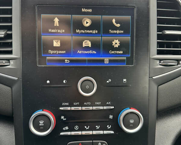 Синий Рено Меган, объемом двигателя 1.5 л и пробегом 195 тыс. км за 12800 $, фото 19 на Automoto.ua