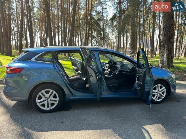 Синий Рено Меган, объемом двигателя 1.5 л и пробегом 355 тыс. км за 10500 $, фото 20 на Automoto.ua