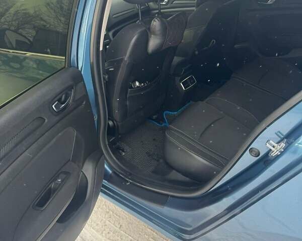 Синий Рено Меган, объемом двигателя 1.46 л и пробегом 180 тыс. км за 12100 $, фото 11 на Automoto.ua