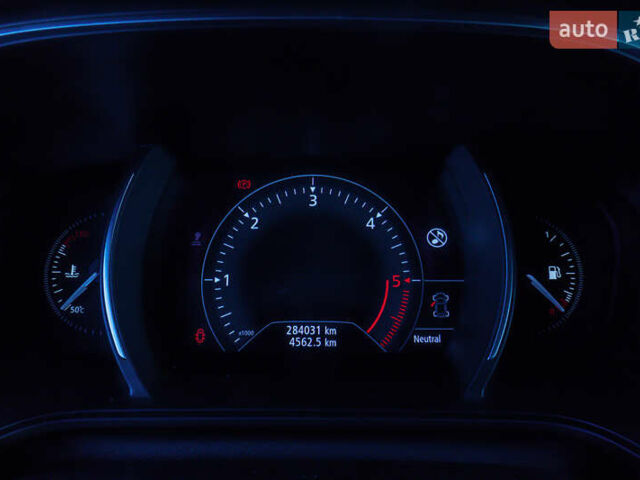 Синий Рено Меган, объемом двигателя 1.6 л и пробегом 254 тыс. км за 13299 $, фото 9 на Automoto.ua