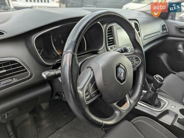 Синий Рено Меган, объемом двигателя 1.46 л и пробегом 200 тыс. км за 12950 $, фото 23 на Automoto.ua