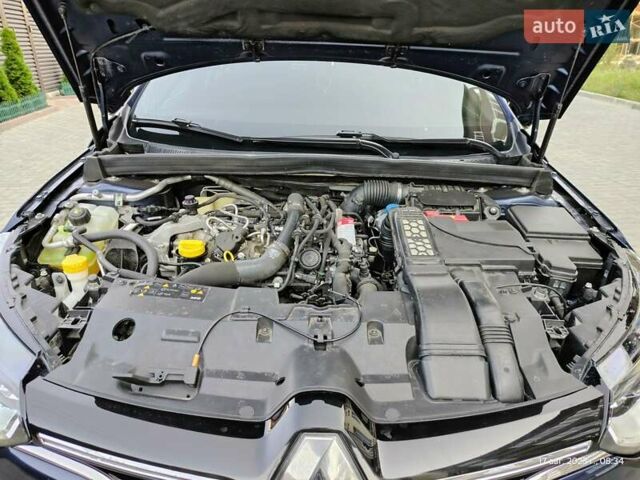 Синий Рено Меган, объемом двигателя 1.39 л и пробегом 98 тыс. км за 14100 $, фото 20 на Automoto.ua