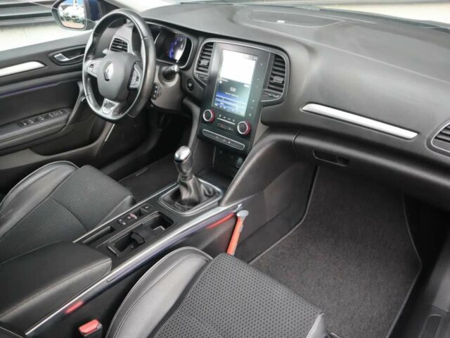 Синий Рено Меган, объемом двигателя 1.3 л и пробегом 36 тыс. км за 13000 $, фото 6 на Automoto.ua