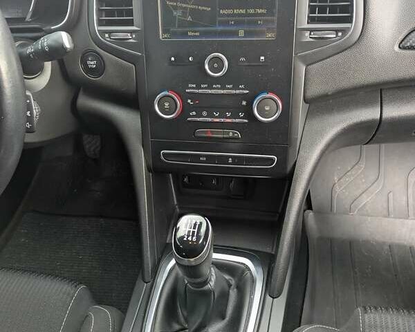 Синий Рено Меган, объемом двигателя 1.46 л и пробегом 200 тыс. км за 12950 $, фото 39 на Automoto.ua