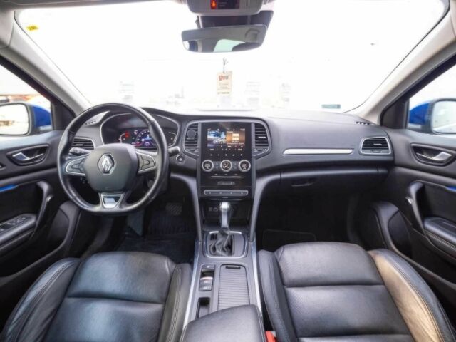Синий Рено Меган, объемом двигателя 1.3 л и пробегом 45 тыс. км за 8800 $, фото 7 на Automoto.ua