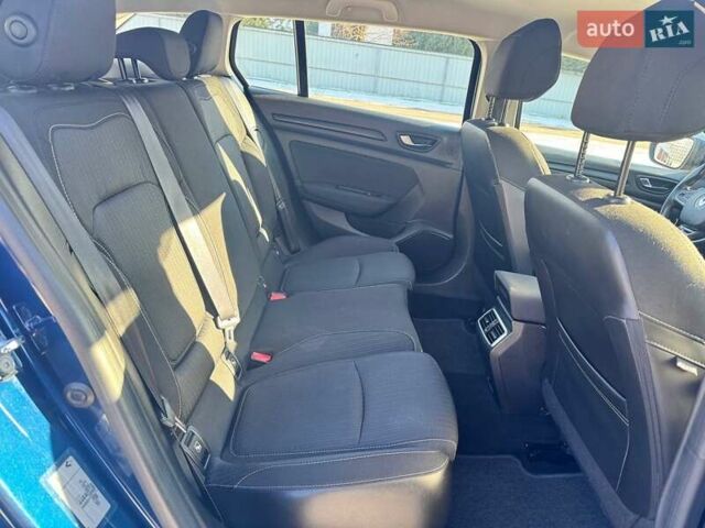 Синій Рено Меган, об'ємом двигуна 1.5 л та пробігом 203 тис. км за 13250 $, фото 17 на Automoto.ua