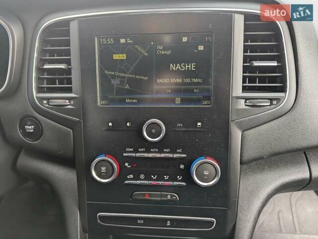 Синий Рено Меган, объемом двигателя 1.46 л и пробегом 200 тыс. км за 12950 $, фото 38 на Automoto.ua