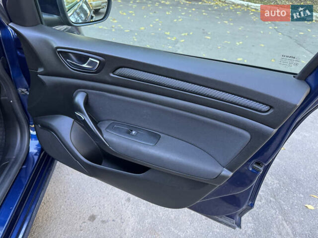 Синій Рено Меган, об'ємом двигуна 1.5 л та пробігом 201 тис. км за 13200 $, фото 28 на Automoto.ua