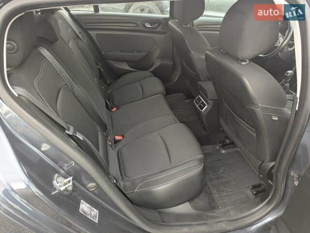 Синий Рено Меган, объемом двигателя 1.46 л и пробегом 200 тыс. км за 12950 $, фото 28 на Automoto.ua