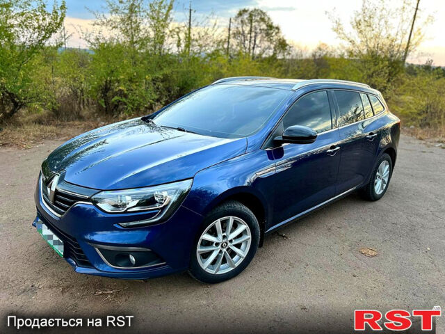 Синий Рено Меган, объемом двигателя 1.5 л и пробегом 210 тыс. км за 13999 $, фото 1 на Automoto.ua