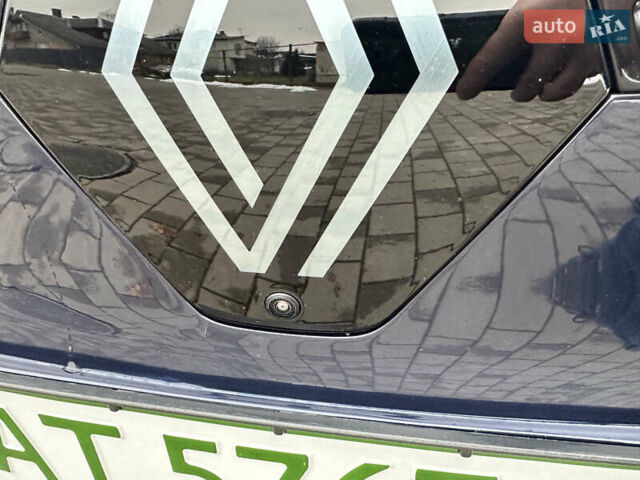 Синій Рено Меган, об'ємом двигуна 0 л та пробігом 60 тис. км за 18250 $, фото 10 на Automoto.ua