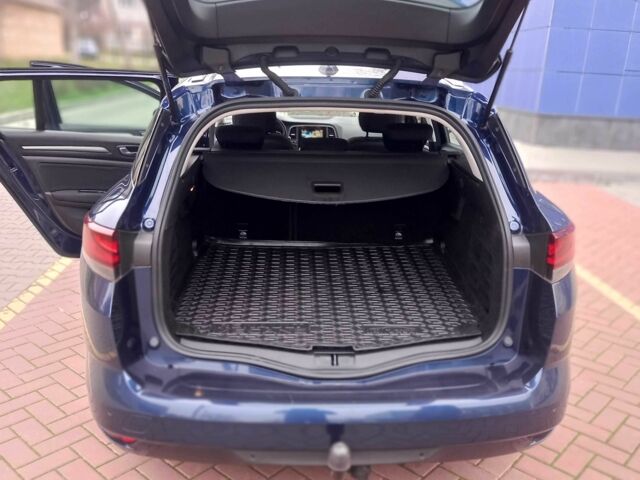 Синий Рено Меган, объемом двигателя 1.5 л и пробегом 120 тыс. км за 18999 $, фото 9 на Automoto.ua