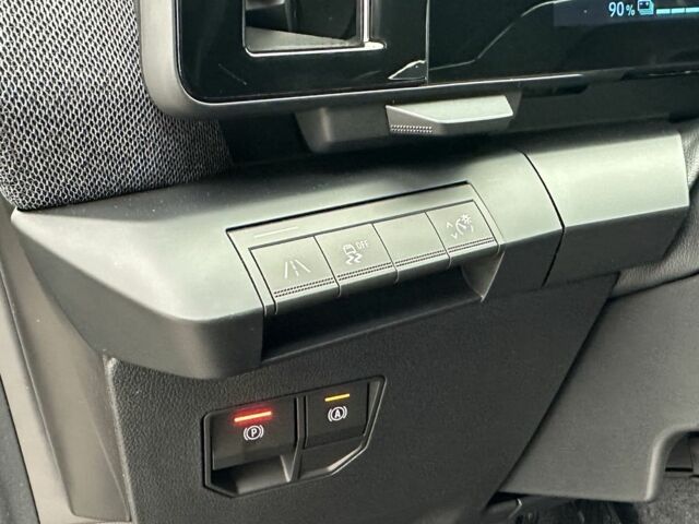 Синий Рено Меган, объемом двигателя 0 л и пробегом 193 тыс. км за 19500 $, фото 9 на Automoto.ua