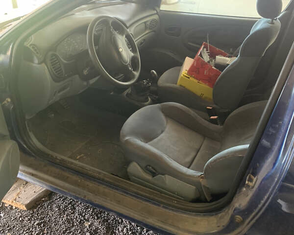 Зеленый Рено Меган, объемом двигателя 1.6 л и пробегом 120 тыс. км за 2700 $, фото 13 на Automoto.ua