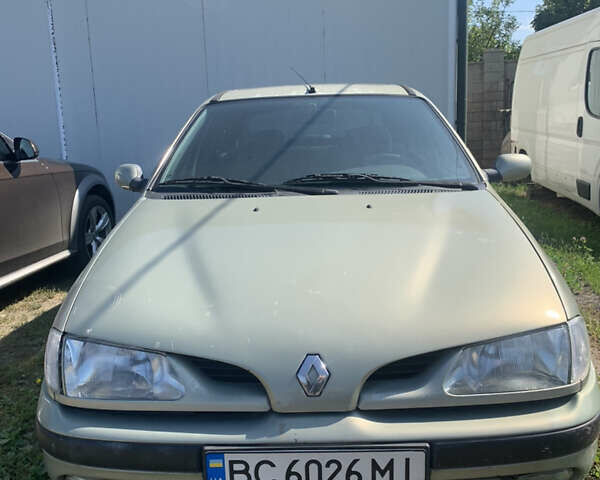 Зеленый Рено Меган, объемом двигателя 1.6 л и пробегом 120 тыс. км за 2700 $, фото 1 на Automoto.ua