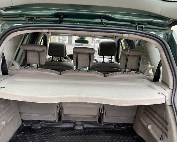 Зеленый Рено Меган, объемом двигателя 1.9 л и пробегом 267 тыс. км за 3850 $, фото 15 на Automoto.ua