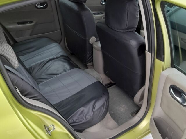 Зелений Рено Меган, об'ємом двигуна 0 л та пробігом 280 тис. км за 4000 $, фото 4 на Automoto.ua