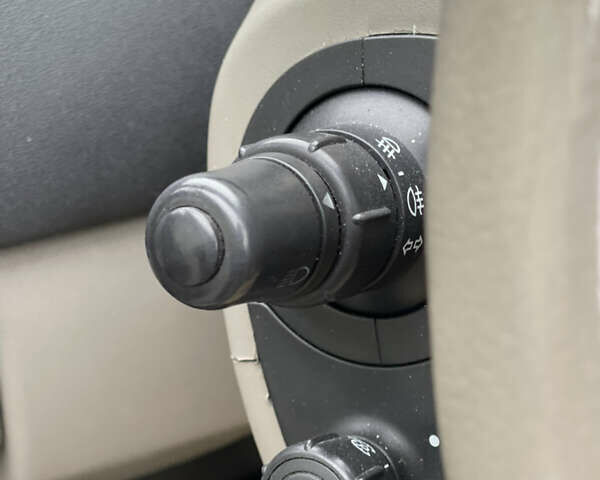 Зеленый Рено Меган, объемом двигателя 1.9 л и пробегом 267 тыс. км за 3850 $, фото 36 на Automoto.ua