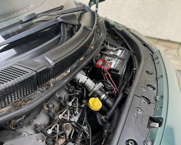 Зеленый Рено Меган, объемом двигателя 1.9 л и пробегом 267 тыс. км за 3850 $, фото 41 на Automoto.ua