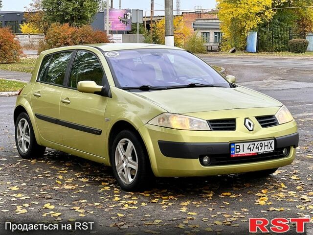 Зелений Рено Меган, об'ємом двигуна 1.6 л та пробігом 300 тис. км за 3750 $, фото 2 на Automoto.ua