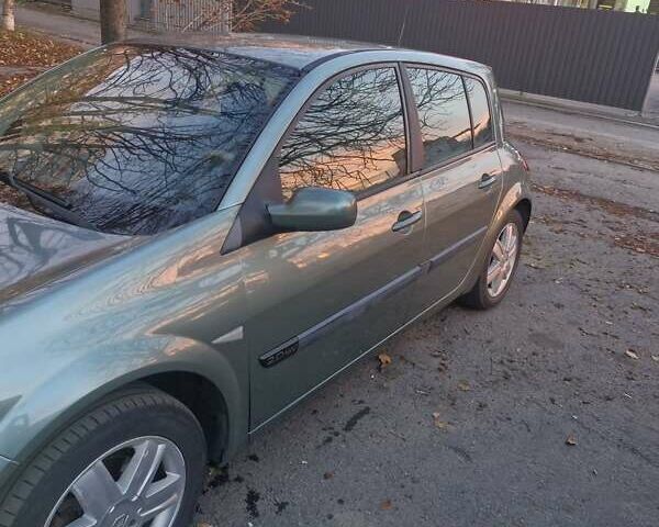 Зелений Рено Меган, об'ємом двигуна 2 л та пробігом 185 тис. км за 5000 $, фото 4 на Automoto.ua