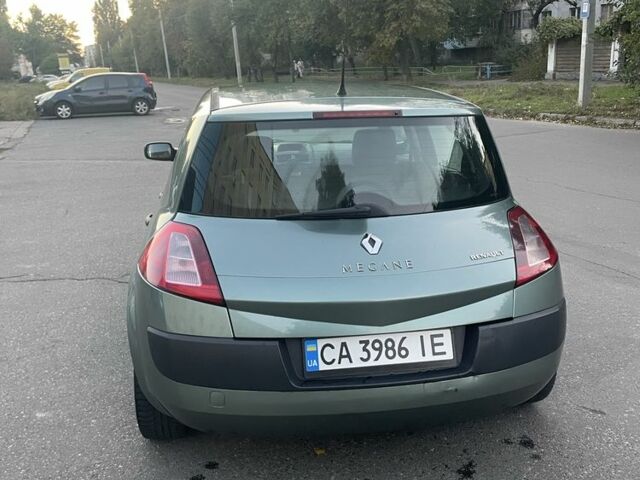 Зеленый Рено Меган, объемом двигателя 1.5 л и пробегом 238 тыс. км за 3700 $, фото 3 на Automoto.ua