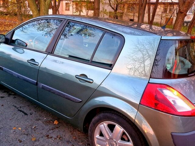 Зелений Рено Меган, об'ємом двигуна 2 л та пробігом 185 тис. км за 5000 $, фото 5 на Automoto.ua