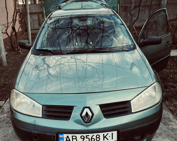 Зеленый Рено Меган, объемом двигателя 1.6 л и пробегом 320 тыс. км за 4000 $, фото 1 на Automoto.ua