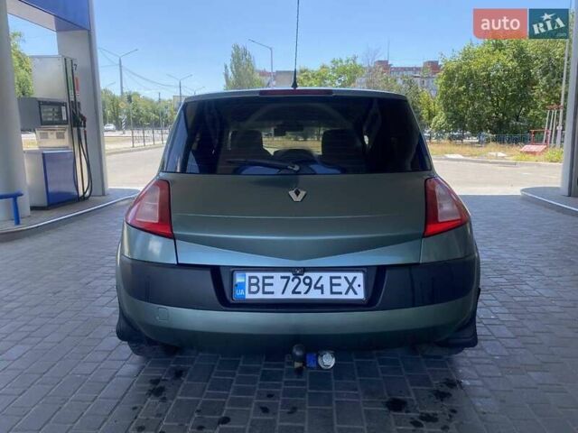 Зеленый Рено Меган, объемом двигателя 1.6 л и пробегом 276 тыс. км за 4700 $, фото 5 на Automoto.ua