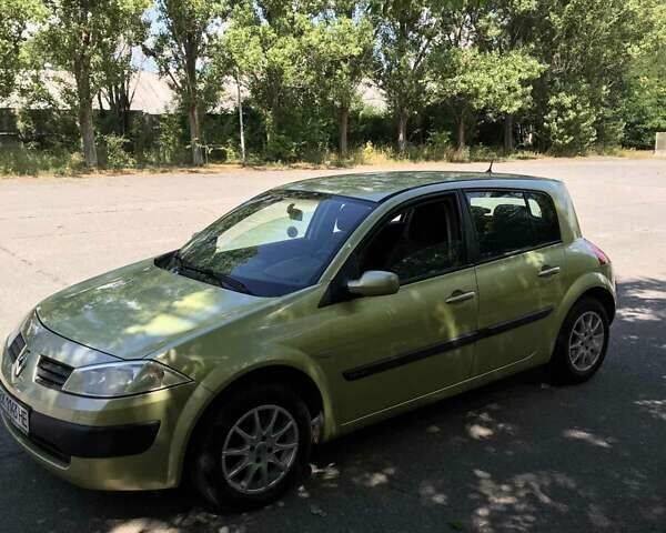 Зеленый Рено Меган, объемом двигателя 1.6 л и пробегом 200 тыс. км за 4400 $, фото 1 на Automoto.ua