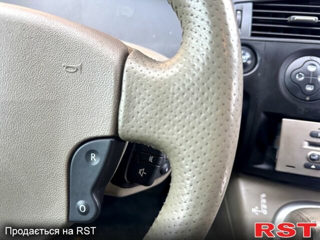 Зелений Рено Меган, об'ємом двигуна 2 л та пробігом 201 тис. км за 4800 $, фото 10 на Automoto.ua