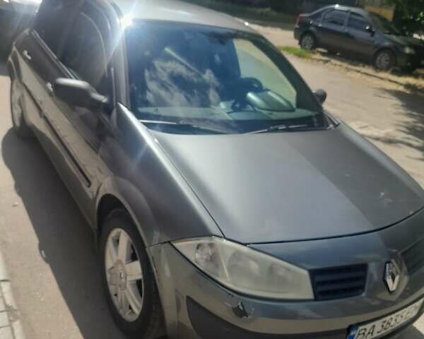 Рено Меган 2004 в Кропивницком (Кировограде) на Automoto.ua Зеленый Рено Меган, объемом двигателя 1.6 л и пробегом 150 тыс. км за 3800 $, фото 1 на Automoto.ua