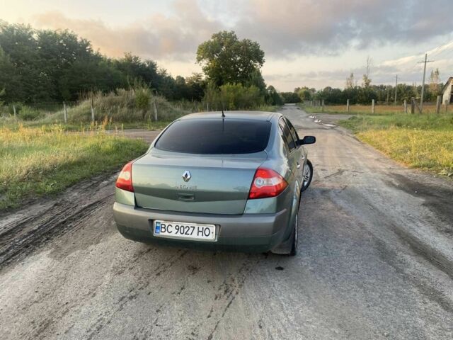 Зеленый Рено Меган, объемом двигателя 1.4 л и пробегом 2 тыс. км за 3800 $, фото 1 на Automoto.ua