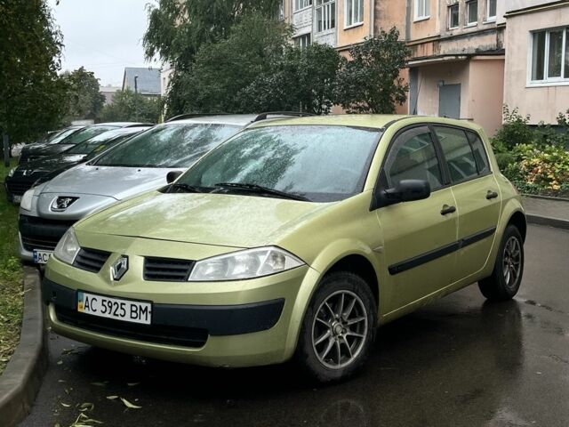 Зеленый Рено Меган, объемом двигателя 1.4 л и пробегом 260 тыс. км за 3350 $, фото 4 на Automoto.ua