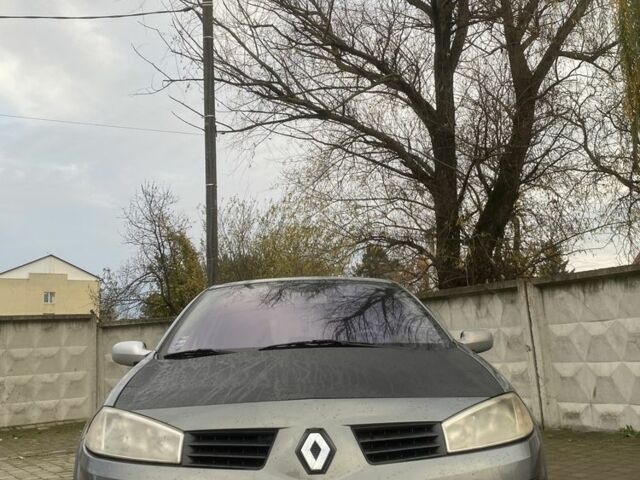 Зелений Рено Меган, об'ємом двигуна 1.5 л та пробігом 267 тис. км за 1250 $, фото 2 на Automoto.ua