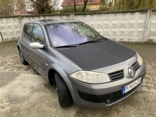 Зелений Рено Меган, об'ємом двигуна 1.5 л та пробігом 267 тис. км за 1250 $, фото 5 на Automoto.ua