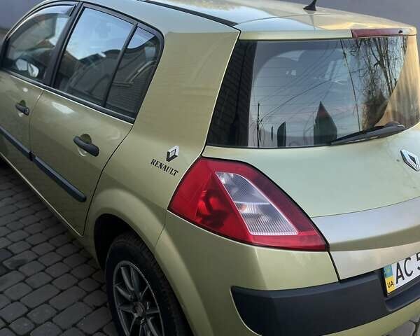 Зелений Рено Меган, об'ємом двигуна 1.4 л та пробігом 290 тис. км за 3250 $, фото 7 на Automoto.ua