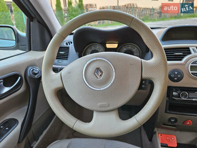 Зеленый Рено Меган, объемом двигателя 1.6 л и пробегом 221 тыс. км за 4999 $, фото 15 на Automoto.ua