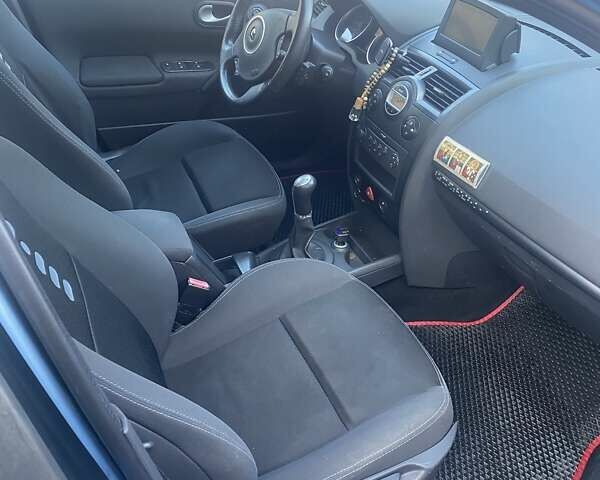 Зеленый Рено Меган, объемом двигателя 1.6 л и пробегом 235 тыс. км за 5000 $, фото 18 на Automoto.ua