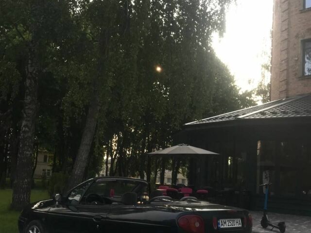 Зеленый Рено Меган, объемом двигателя 1.4 л и пробегом 250 тыс. км за 3000 $, фото 1 на Automoto.ua