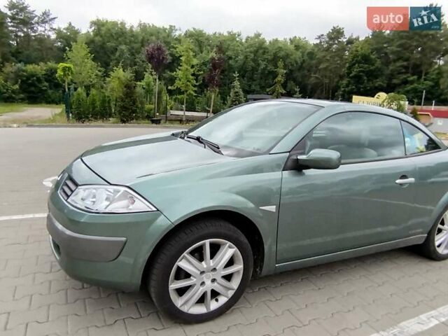 Зеленый Рено Меган, объемом двигателя 1.6 л и пробегом 239 тыс. км за 4800 $, фото 6 на Automoto.ua